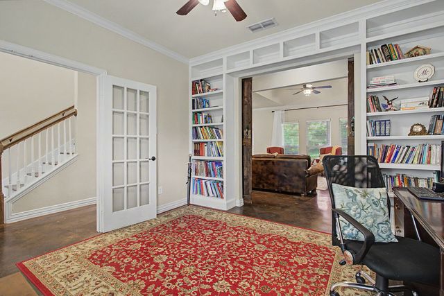 203 Saddle Ridge Court, Springtown, TX 76082