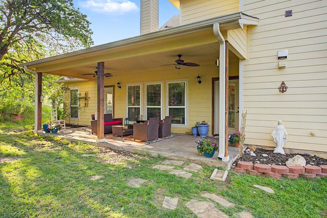 203 Saddle Ridge Court, Springtown, TX 76082