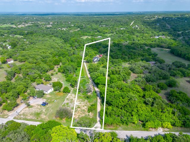 203 Saddle Ridge Court, Springtown, TX 76082