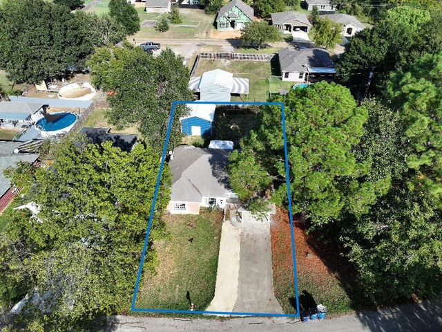 316 Coral Reef Street, Gun Barrel City, TX 75156