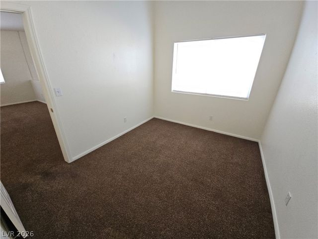 476 Green Macaw Way, Henderson, NV 89012