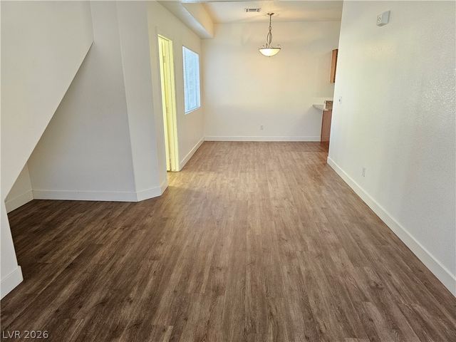 476 Green Macaw Way, Henderson, NV 89012