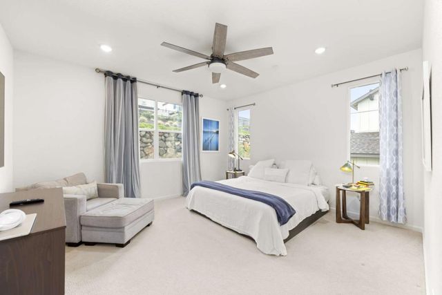 3273 Sunny Gate Ln, Folsom, CA 95630