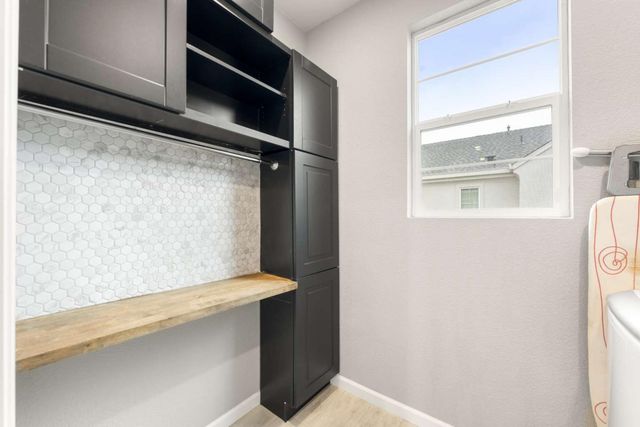 3273 Sunny Gate Ln, Folsom, CA 95630