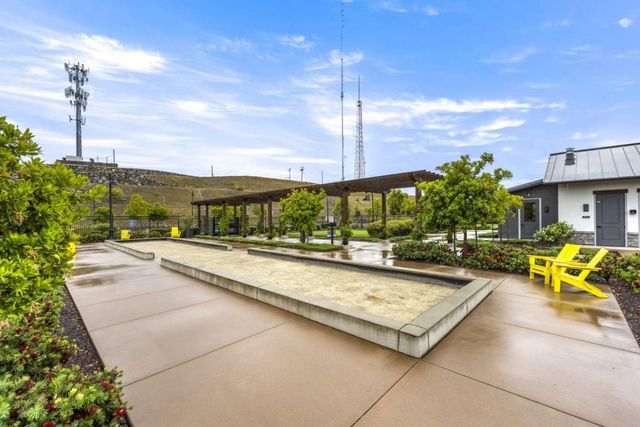 3273 Sunny Gate Ln, Folsom, CA 95630