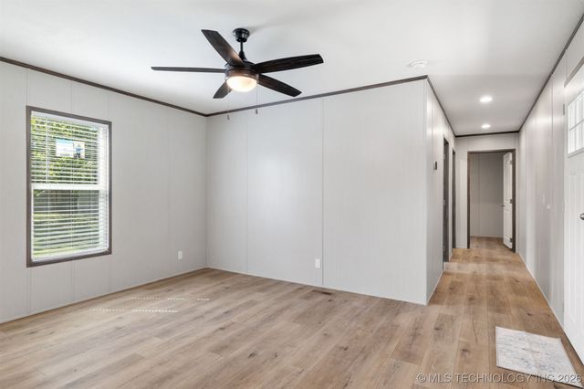 401 3rd, Achille, OK 74720