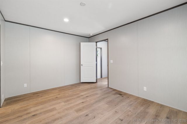 401 3rd, Achille, OK 74720