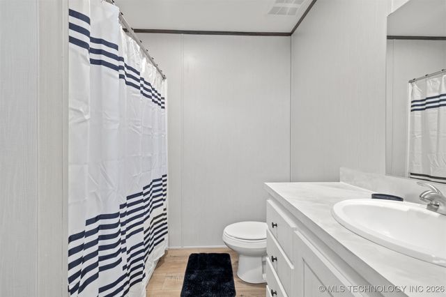 401 3rd, Achille, OK 74720