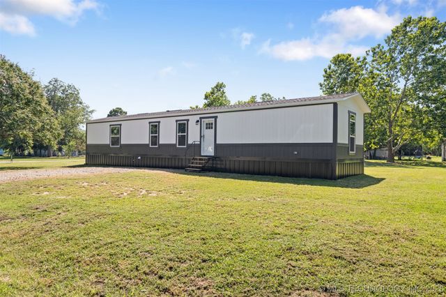 401 3rd, Achille, OK 74720