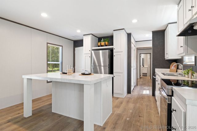 401 3rd, Achille, OK 74720