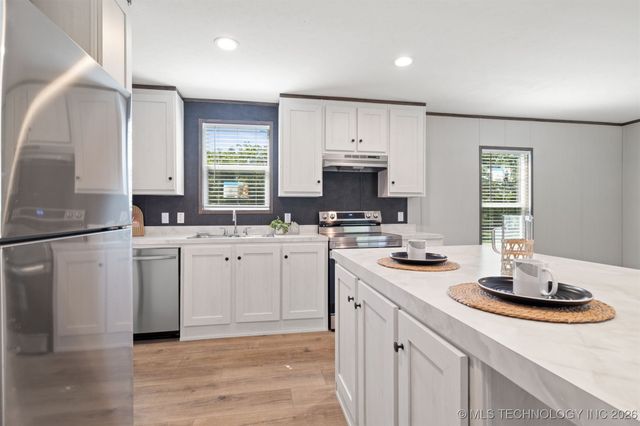 401 3rd, Achille, OK 74720