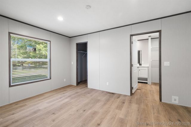 401 3rd, Achille, OK 74720