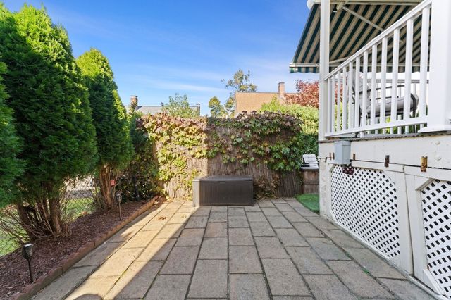 48 Trapelo St B, Boston, MA 02135