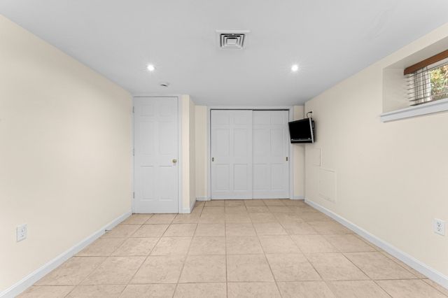 48 Trapelo St B, Boston, MA 02135