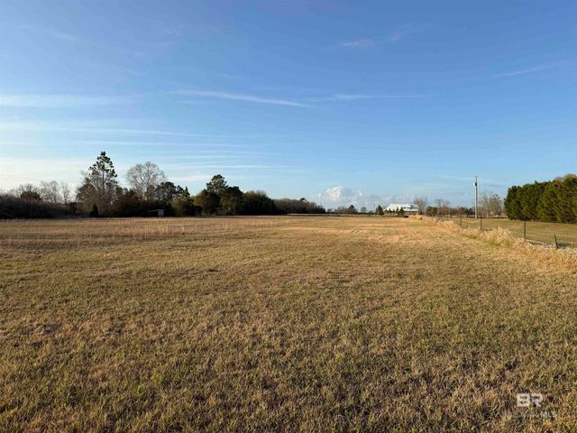 28467 GARDNER Road, Elberta, AL 36530