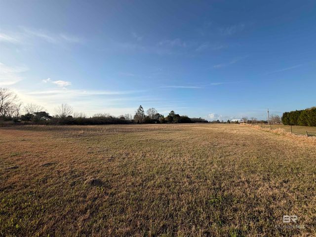 28467 GARDNER Road, Elberta, AL 36530