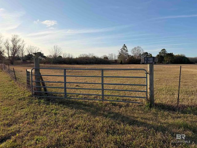 28467 GARDNER Road, Elberta, AL 36530