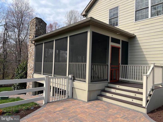 960 HOODS MILL RD, Cooksville, MD 21723