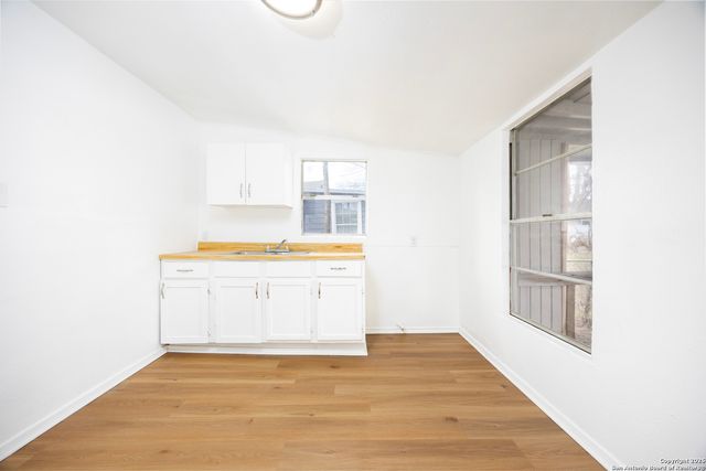 847 Angela, San Antonio, TX 78207