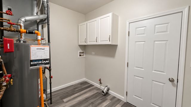 1216 N Brookdale Drive 1216, Carpentersville, IL 60110