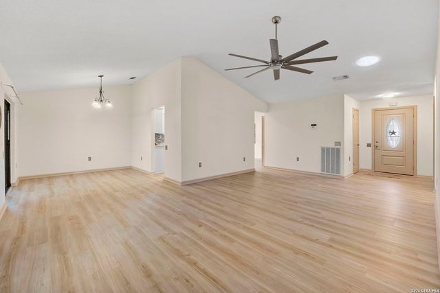 3632 FOX RUN, Schertz, TX 78108