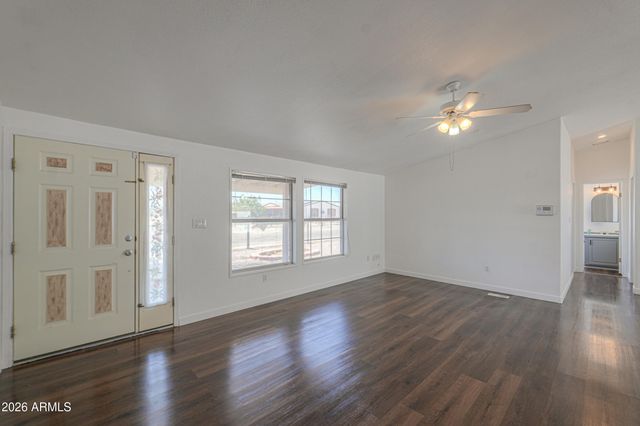 10631 N HUALAPAI Drive, Casa Grande, AZ 85122