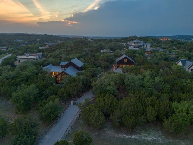 19604 Flying J BLVD, Spicewood, TX 78669