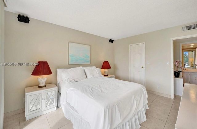601 Three Islands Blv 205, Hallandale Beach, FL 33009