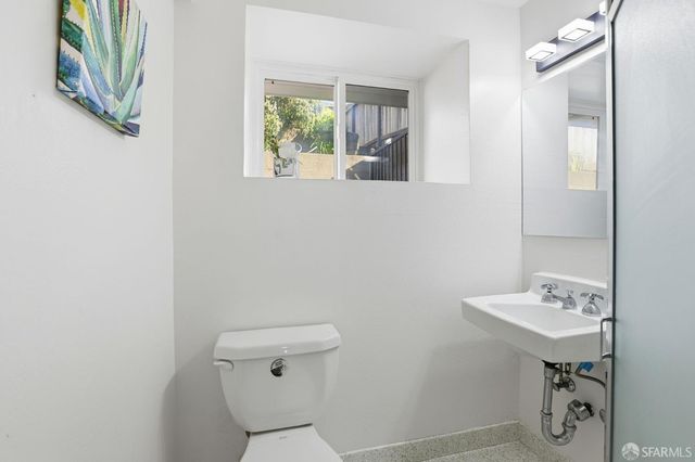 2006 31st Avenue, San Francisco, CA 94116