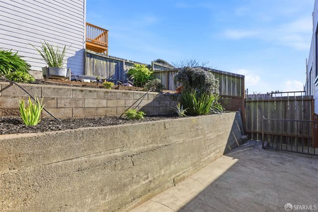 2006 31st Avenue, San Francisco, CA 94116