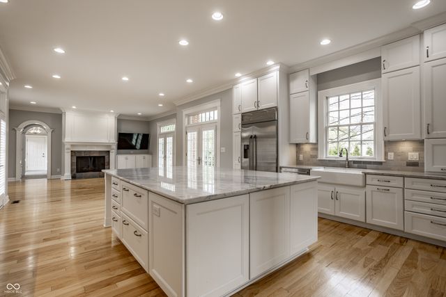 13096 Broad Street, Carmel, IN 46032