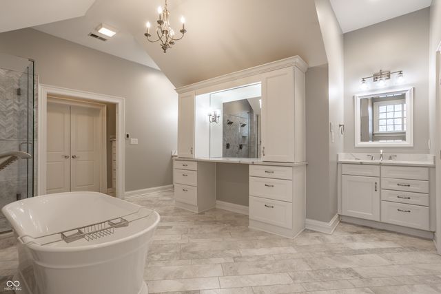 13096 Broad Street, Carmel, IN 46032