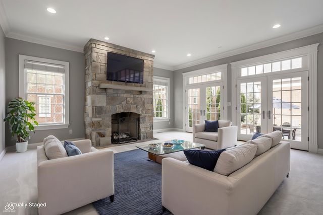 13096 Broad Street, Carmel, IN 46032