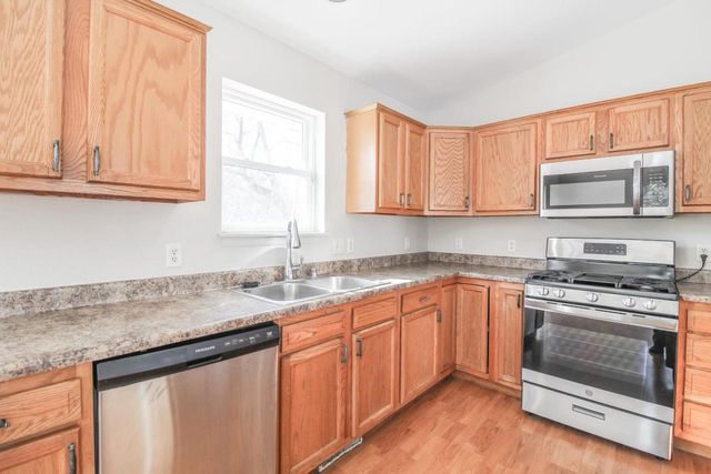 864 Leah Court, Jefferson, WI 53549