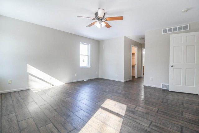 864 Leah Court, Jefferson, WI 53549