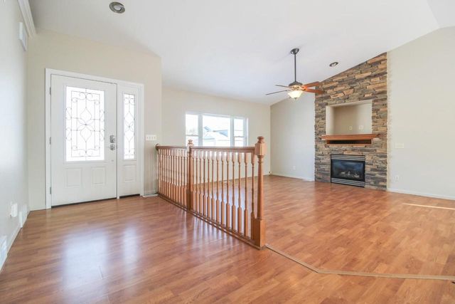 864 Leah Court, Jefferson, WI 53549