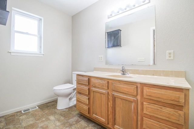 864 Leah Court, Jefferson, WI 53549