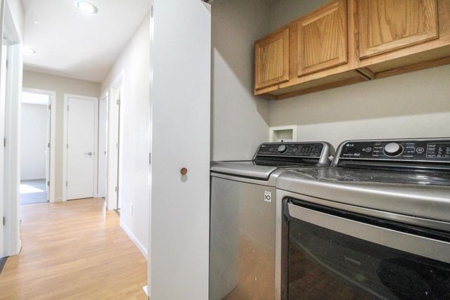 864 Leah Court, Jefferson, WI 53549