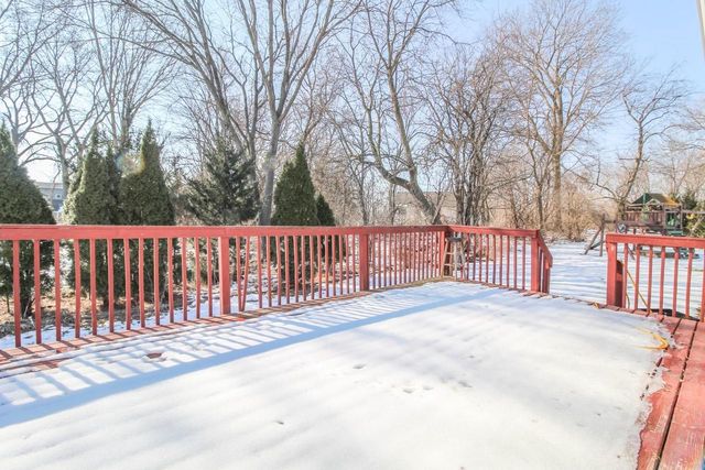 864 Leah Court, Jefferson, WI 53549