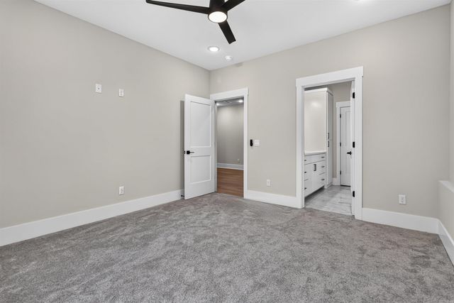 2005 NE Chaucer Street, Bentonville, AR 72712