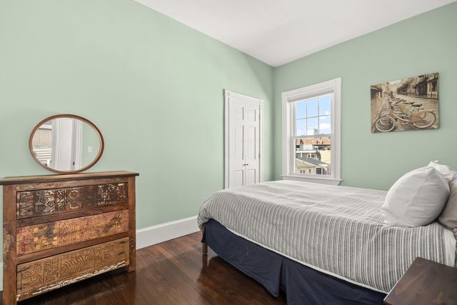 372 Silver St, Boston, MA 02127