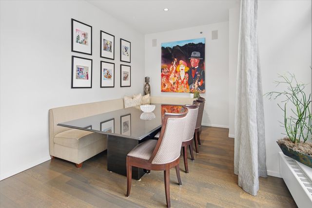 680 N Lake Shore Drive 1024, Chicago, IL 60611