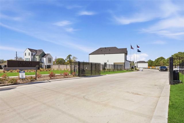 7617 Inwood Hills Lane, Houston, TX 77088
