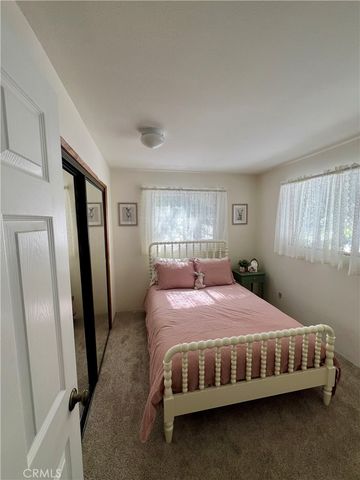 855 Bergschrund Drive, Crestline, CA 92325