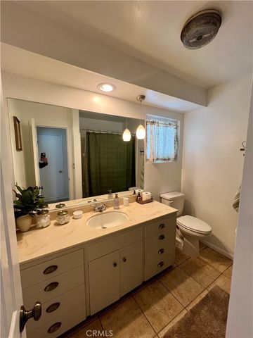 855 Bergschrund Drive, Crestline, CA 92325