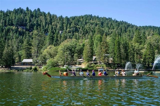 855 Bergschrund Drive, Crestline, CA 92325