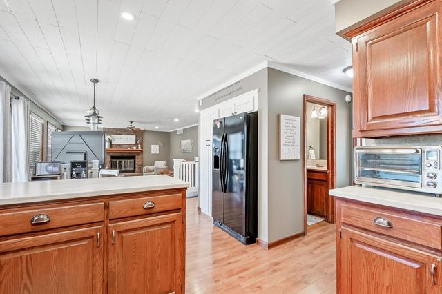 12008 W Briarwood Cir, Wichita, KS 67235