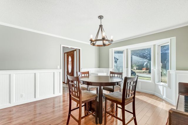 12008 W Briarwood Cir, Wichita, KS 67235