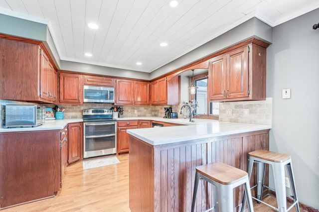 12008 W Briarwood Cir, Wichita, KS 67235