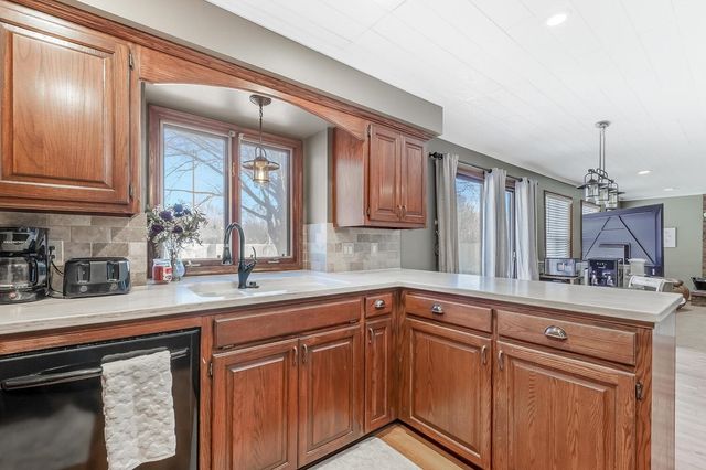 12008 W Briarwood Cir, Wichita, KS 67235